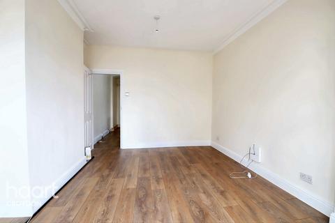 2 bedroom flat for sale, Bensham Lane, Croydon