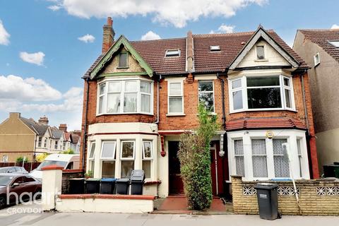 2 bedroom flat for sale, Bensham Lane, Croydon