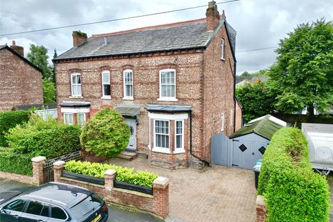 4 bedroom semi-detached house for sale, Park Road, Trafford M33
