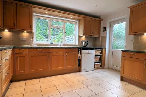 2 Chantry Orchard, Steyning, BN44 3SL
