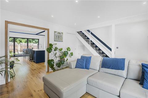 3 bedroom semi-detached house for sale, Birdhurst Avenue, South Croydon, CR2