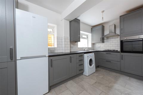 2 bedroom apartment for sale, Barrow Road, London SW16