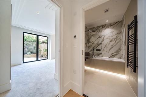 2 bedroom apartment for sale, Ivy Gardens, 48 Inglis Road, London