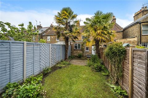 12 Camden Row, Pinner, HA5 2AH