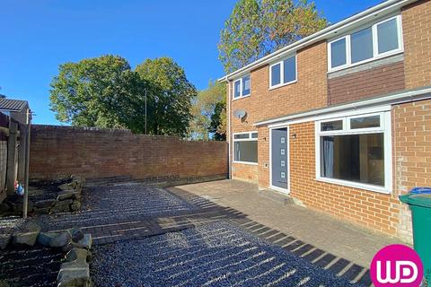 3 bedroom terraced house to rent, Newcastle upon Tyne NE5