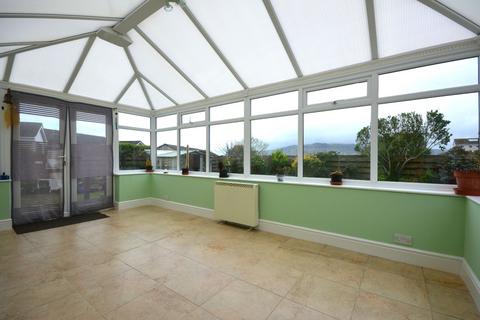 4 Heol Seithendre, Fairbourne, LL38 2EY