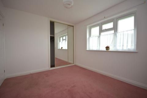 4 Heol Seithendre, Fairbourne, LL38 2EY