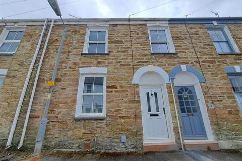 2 bedroom terraced house to rent, Carclew Street, Truro