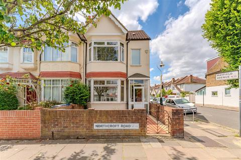 3 bedroom end of terrace house for sale, Northcroft Road, Northfields