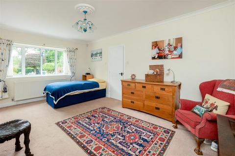 10 Cherry Orchard Close, Chipping Campden, GL55 6DH