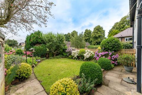 3 bedroom semi-detached house for sale, North Avenue, Otley LS21