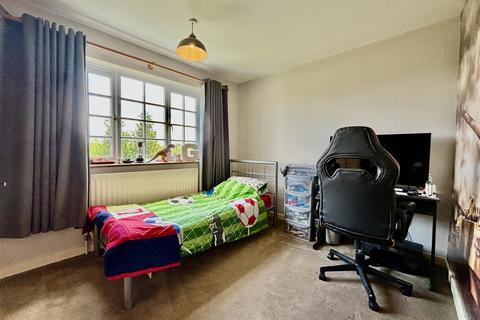 4 bedroom semi-detached house for sale, Kington St Michael Road, Kington St Michael SN15
