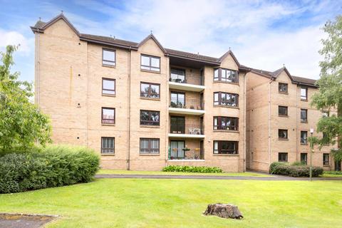 3 bedroom flat for sale, 15 (Flat 3) Craigend Park, Liberton, Edinburgh