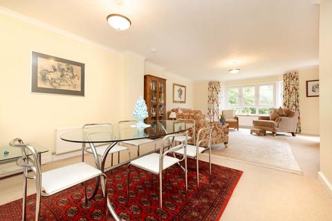 3 bedroom flat for sale, 15 (Flat 3) Craigend Park, Liberton, Edinburgh