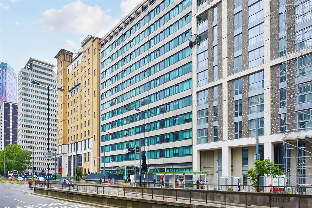 Quarters Apartments (9).JPG