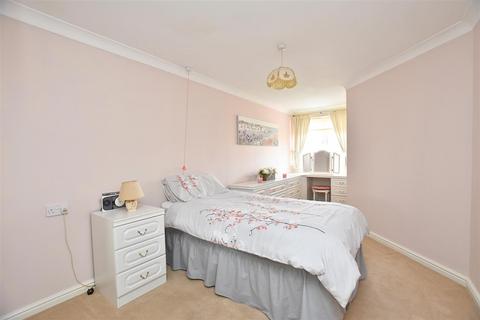 1 bedroom retirement property for sale, Tylers Ride, South Woodham Ferrers, Chelmsford