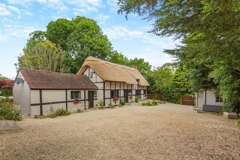 3 bedroom cottage for sale, Wickridge Street, Ashleworth GL19