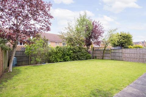 5 bedroom detached house for sale, Chatsworth Drive, Market Harborough