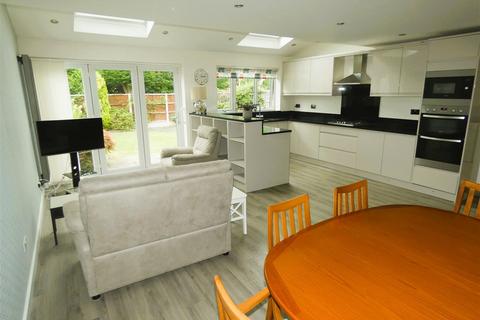 3 bedroom detached house for sale, Bateman Drive, Sutton Coldfield