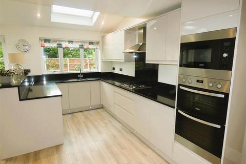 3 bedroom detached house for sale, Bateman Drive, Sutton Coldfield