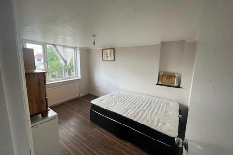 undefined, Taunton Way, Stanmore HA7
