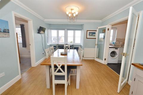 3 bedroom maisonette for sale, Cliff Road, Sheringham