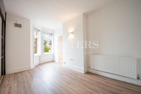 1 bedroom flat to rent, Fortune Green Road, London, NW6