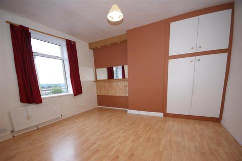2 Albert View, Halifax, HX2 0HS