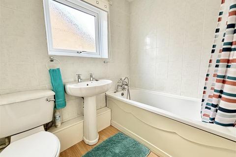 91 Hewitt Road, Poole, BH15 4QD