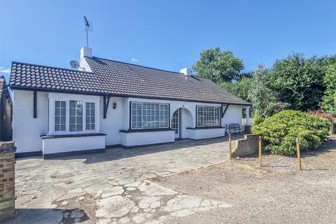 5 bedroom chalet for sale, Canewdon View Road, Rochford SS4