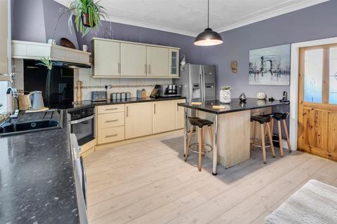 4 bedroom semi-detached house for sale, Brearley, Luddendenfoot, Halifax