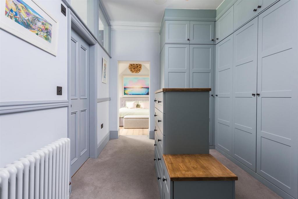 Principal Bedroom Suite