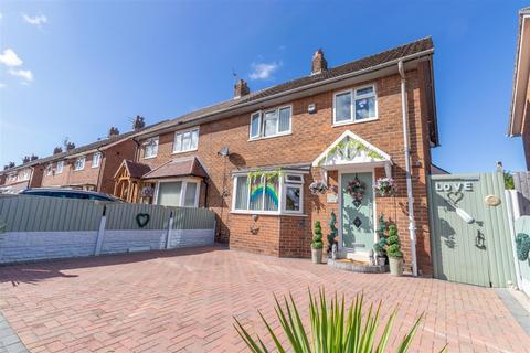 3 bedroom semi-detached house for sale, Briar Road, Southport PR8