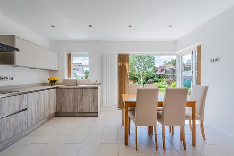 4 bedroom detached house for sale, Mapstone Rise, Longwell Green, Bristol