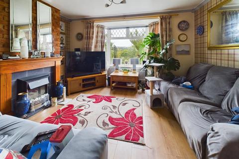 28 Widdicombe Way, Brighton, BN2 4TG