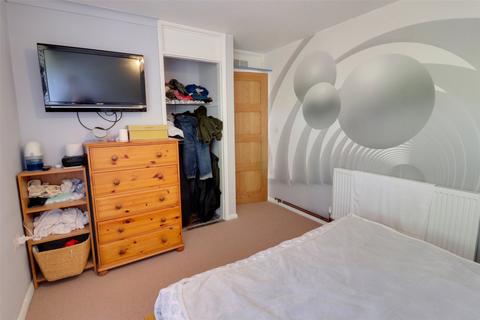 33 The Shields, Ilfracombe, EX34 8HP