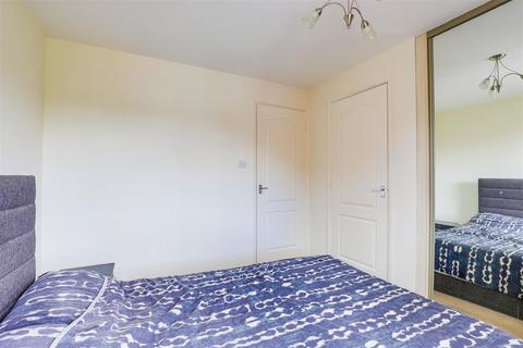 61 Clover Fields, Calverton, Nottingham, NG14 6PQ