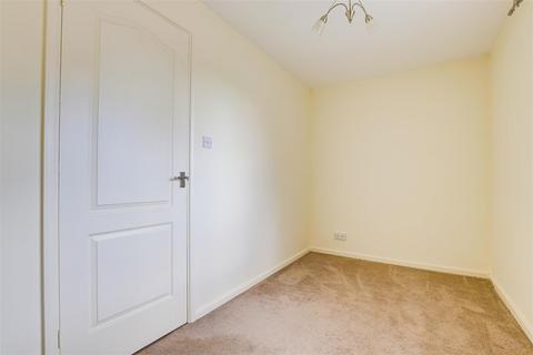 61 Clover Fields, Calverton, Nottingham, NG14 6PQ