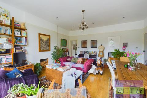 2 bedroom flat for sale, Upper Maze Hill, St. Leonards-On-Sea