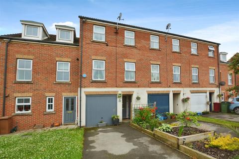 48 Pinewood Close, Scunthorpe, DN16 3FB
