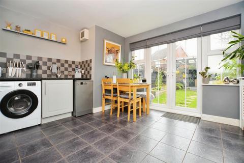 48 Pinewood Close, Scunthorpe, DN16 3FB