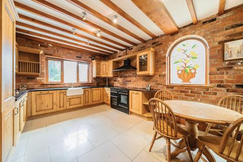 5 bedroom detached house for sale, Main Street, West Haddlesey, Selby