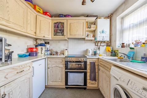 2 bedroom semi-detached house for sale, Herbert Road, Shoeburyness