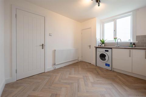 2 bedroom flat for sale, Jeanfield Road, Perth