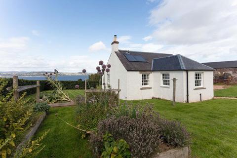 2 bedroom detached house to rent, Kilburns Farm, Balmerino, Fife