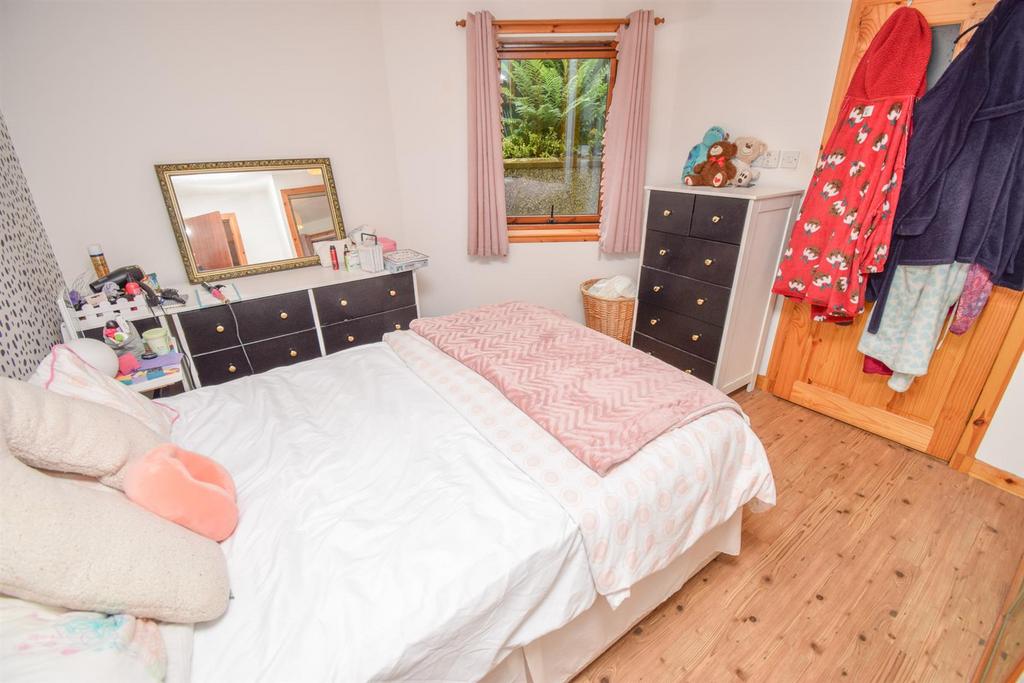 ANNEXE BEDROOM-2.jpg