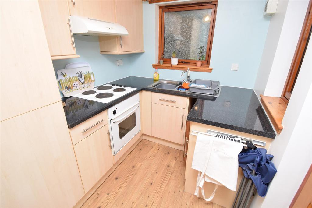 Annexe kitchen.jpg