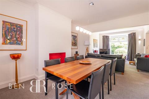 Oakbank Withnell Fold, Withnell, Chorley, PR6 8BA