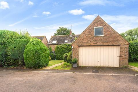 6 Brookfields, Pavenham, Bedford, MK43 7QA