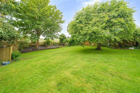 6 Brookfields, Pavenham, Bedford, MK43 7QA